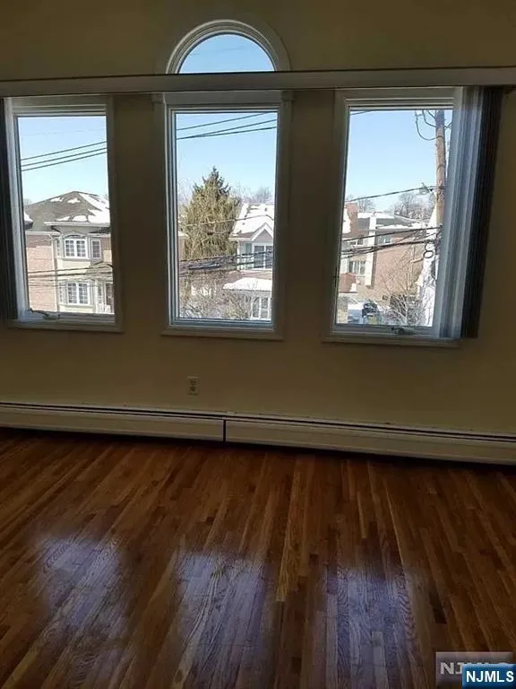 34 Delia Boulevard A(2nd Floor, Palisades Park, NJ 07650