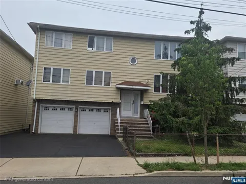 508 Lincoln Street 2