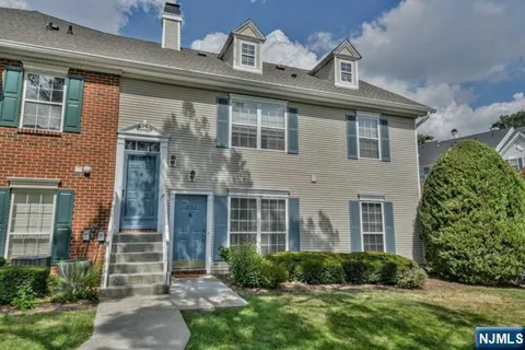 1132 Stafford Street 1132