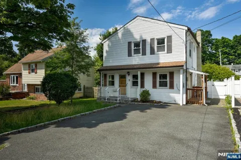 5 Reaville Court