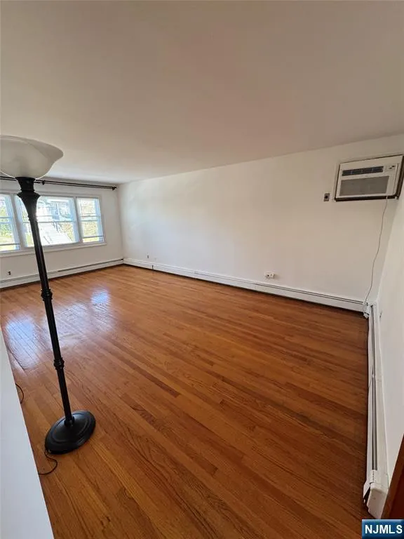 32 Harding Court 2 Garfield, NJ 07026
