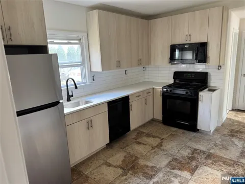 182 Main 1st floor