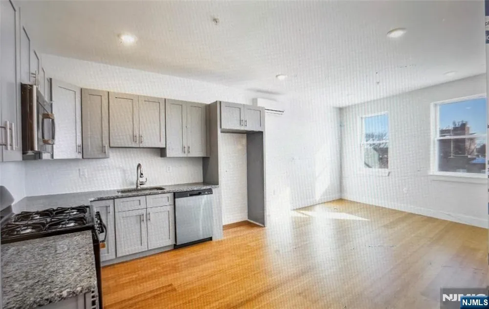 100 North Avenue Plainfield, NJ 07060