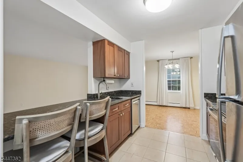 135 S Maple Ave #143B Unit 143B Ridgewood Village, NJ 07450