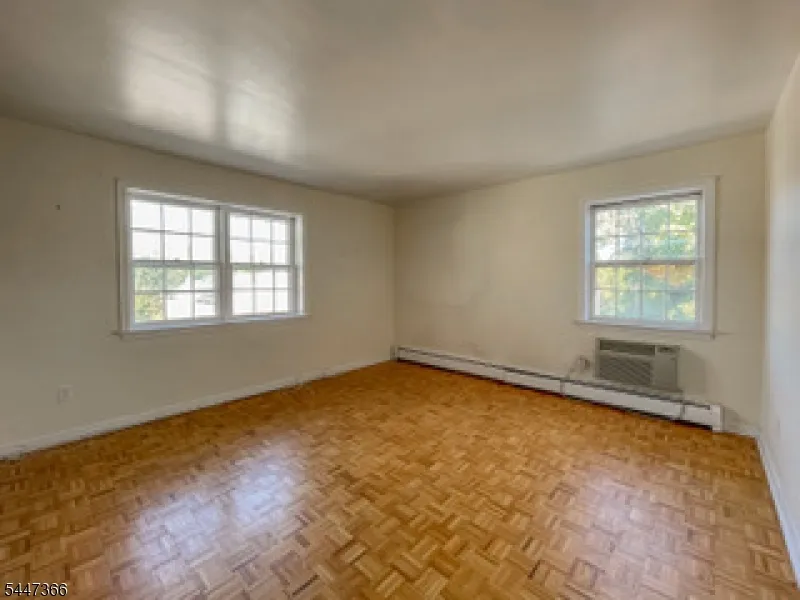 135 S Maple Ave Ridgewood Village, NJ 07450