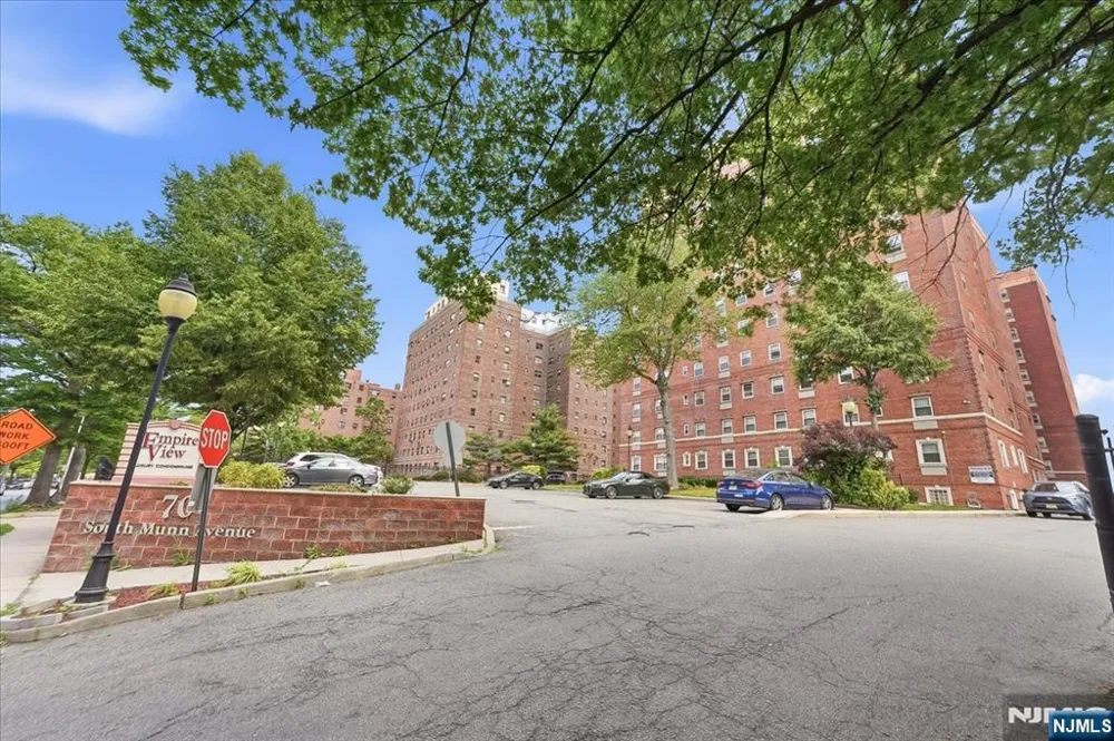 70 S Munn Avenue 408 East Orange, NJ 07018