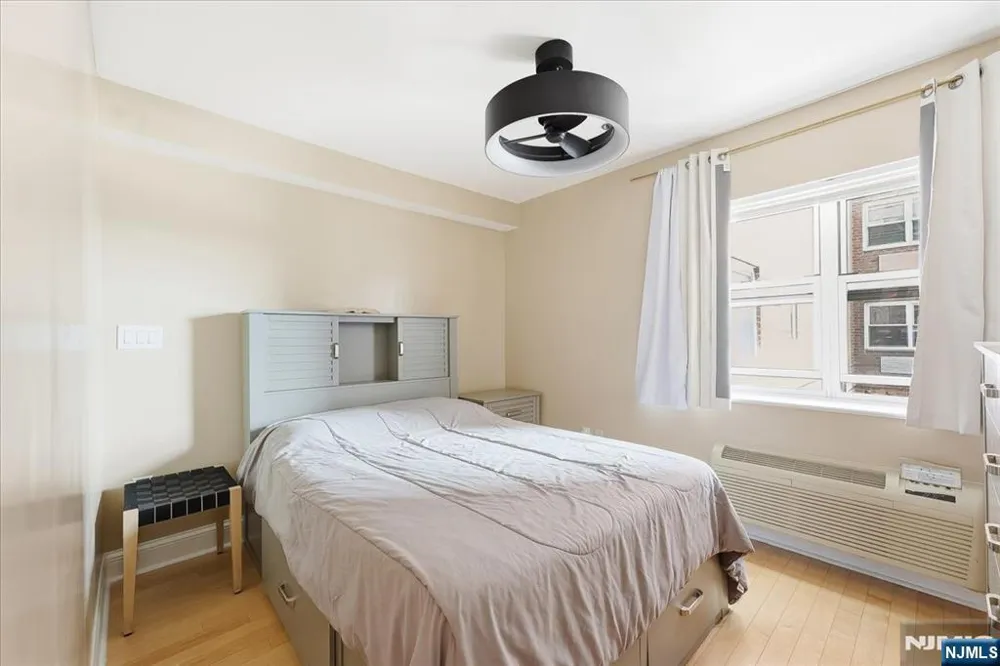 70 S Munn Avenue 408 East Orange, NJ 07018