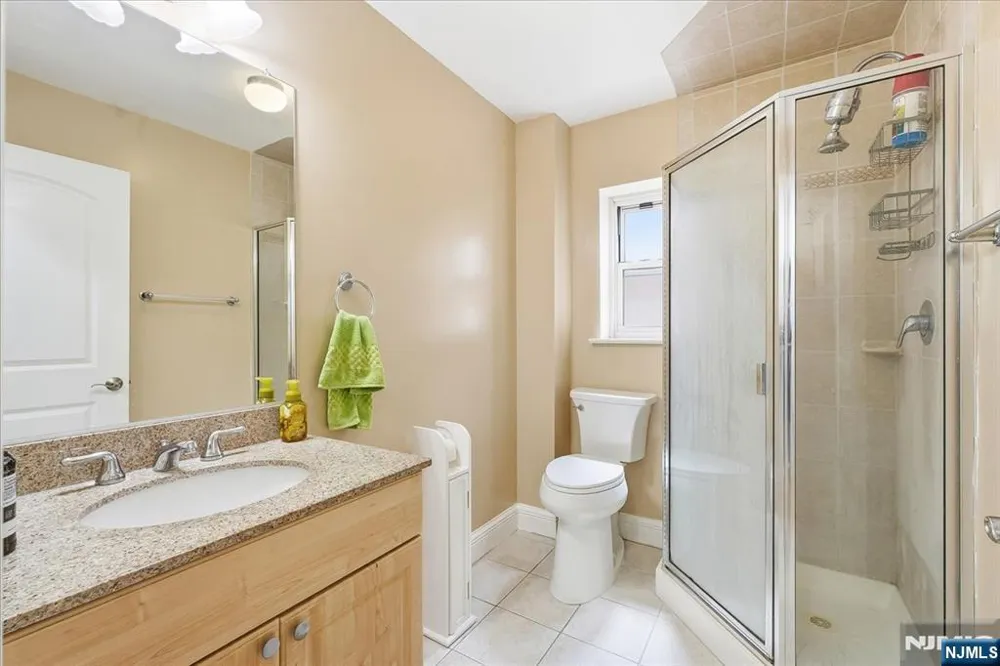 70 S Munn Avenue 408 East Orange, NJ 07018