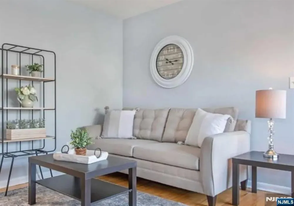 24 Terhune Street 24B Bergenfield, NJ 07621