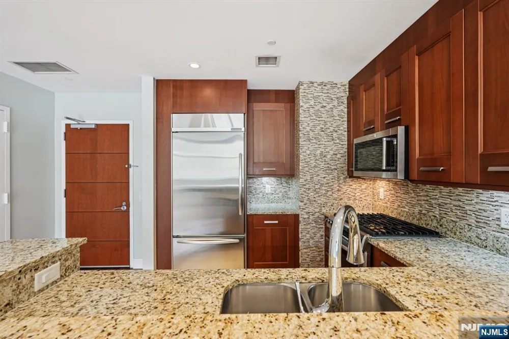 8100 River Road 210 North Bergen, NJ 07047