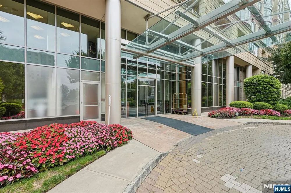 8100 River Road 210 North Bergen, NJ 07047