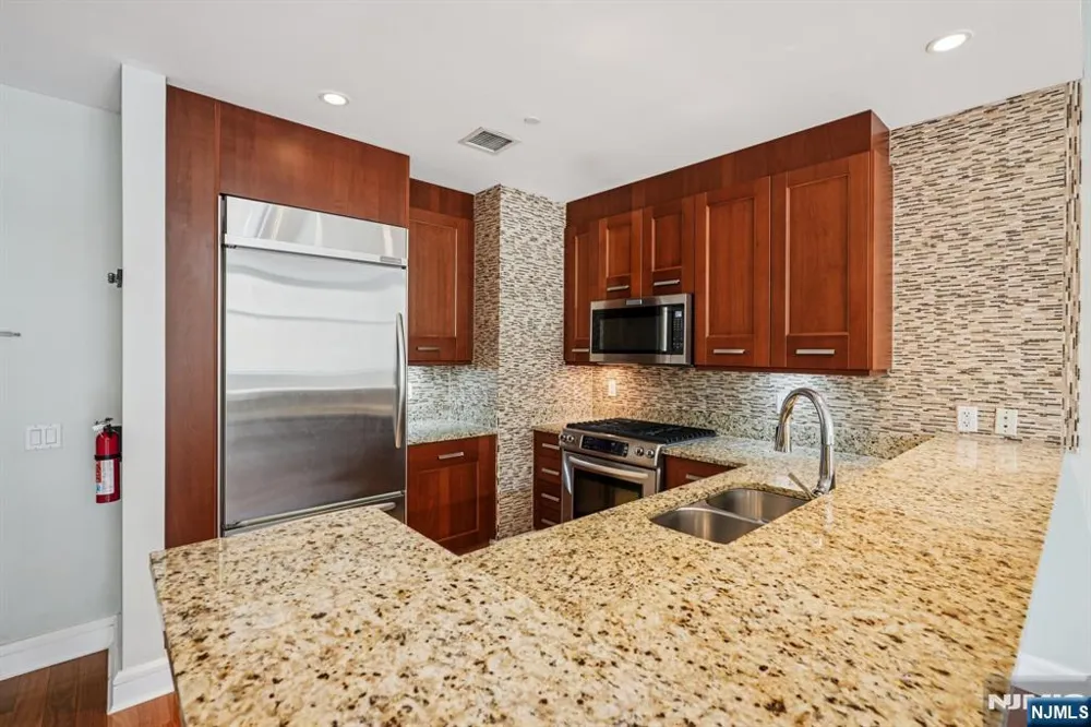 8100 River Road 210 North Bergen, NJ 07047