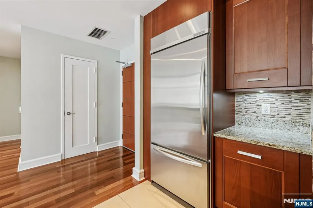 8100 River Road 210 North Bergen, NJ 07047