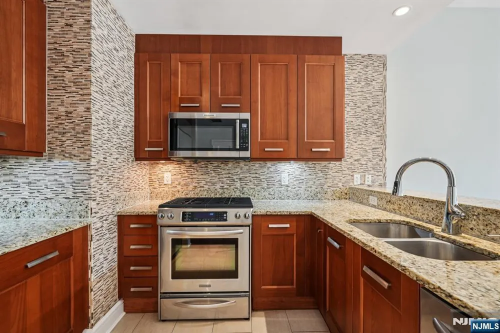 8100 River Road 210 North Bergen, NJ 07047