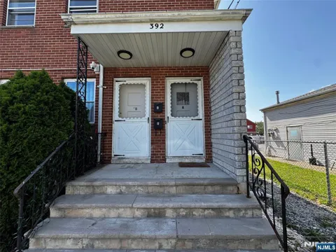 392 Washington Avenue 1A