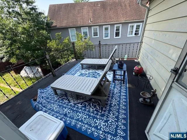 166 Rochelle 2 Rochelle Park, NJ 07652