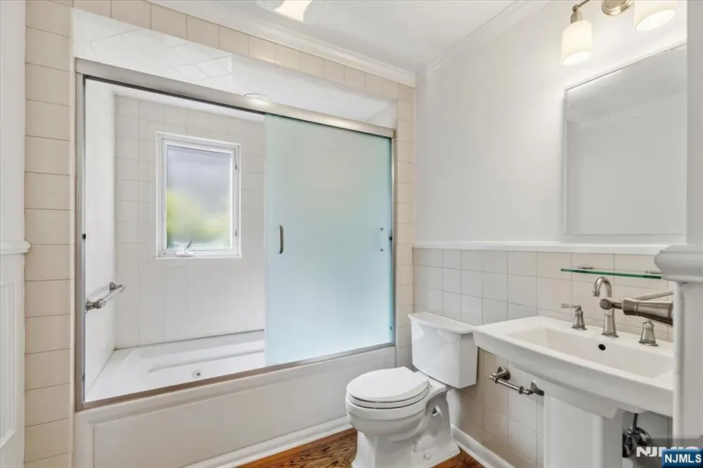 101 Pershing Road Englewood Cliffs, NJ 07632