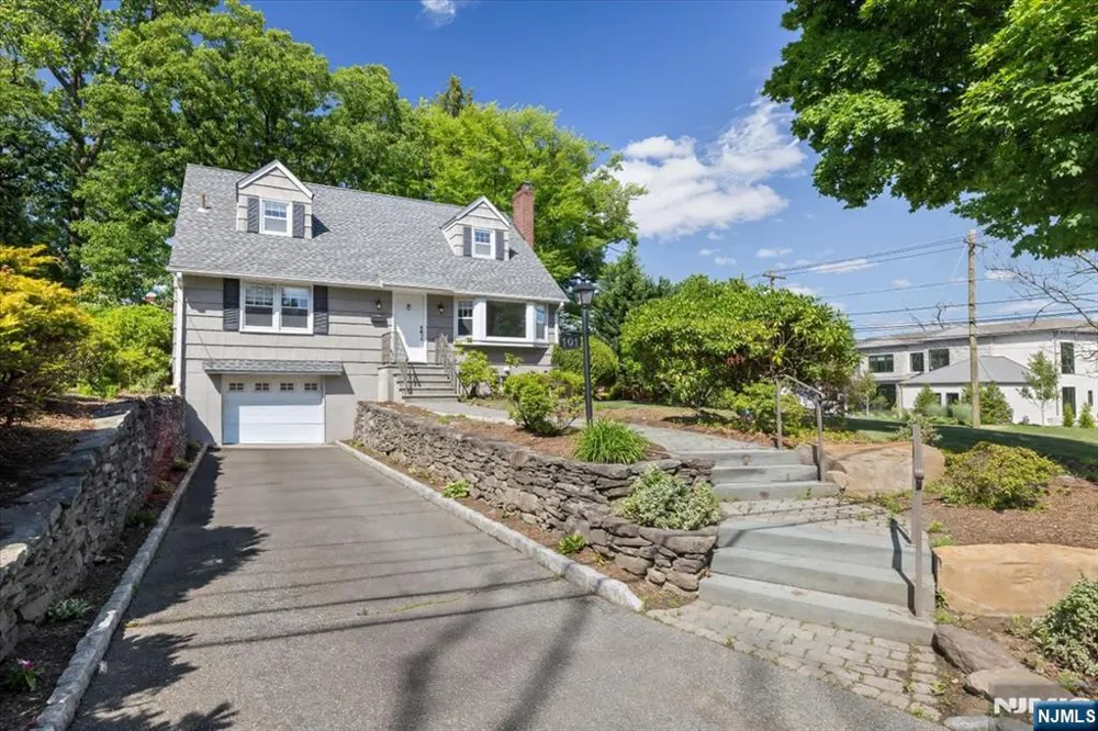 101 Pershing Road Englewood Cliffs, NJ 07632