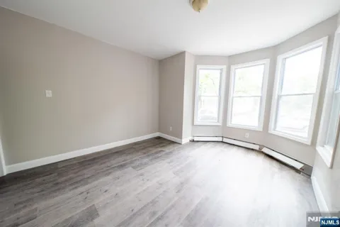 131 S 8th Street 1