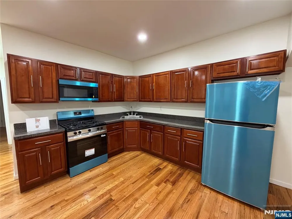 101 Hedden Terrace 1 Newark, NJ 07108