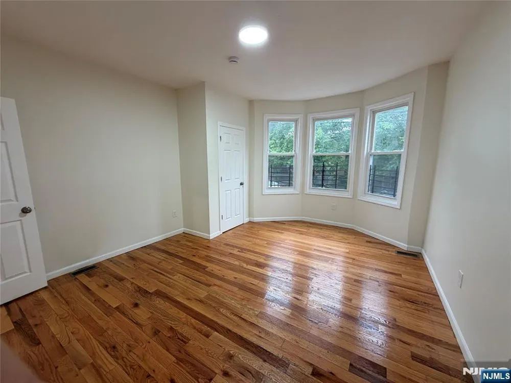 101 Hedden Terrace 1 Newark, NJ 07108