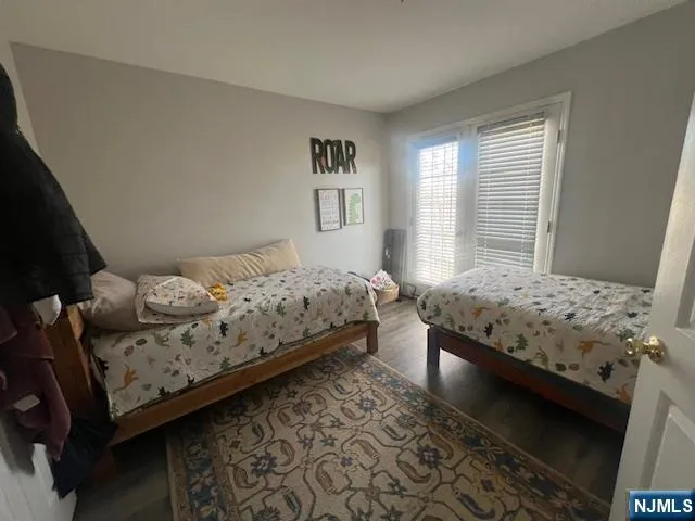 30 Belle Oak Lane Belleville, NJ 07109