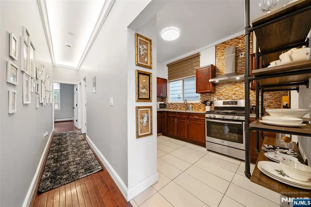 138 76th Street 2 North Bergen, NJ 07047
