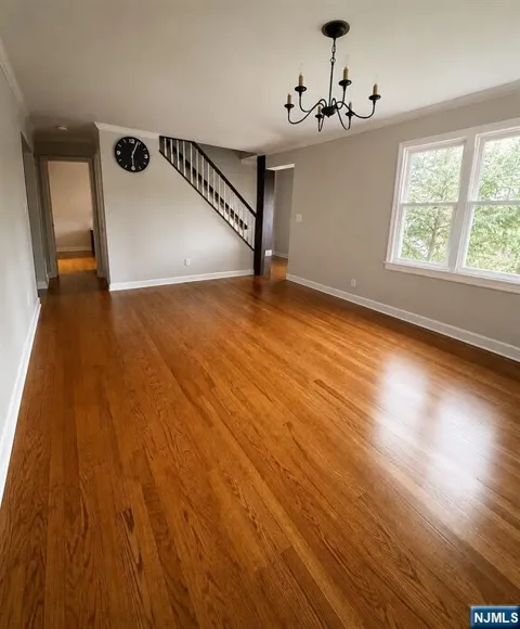 1 Courier Place