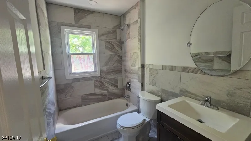 201 Vail St #4b Unit 4b Hackettstown Town, NJ 07840