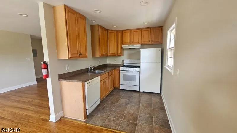 201 Vail St #4b Unit 4b Hackettstown Town, NJ 07840