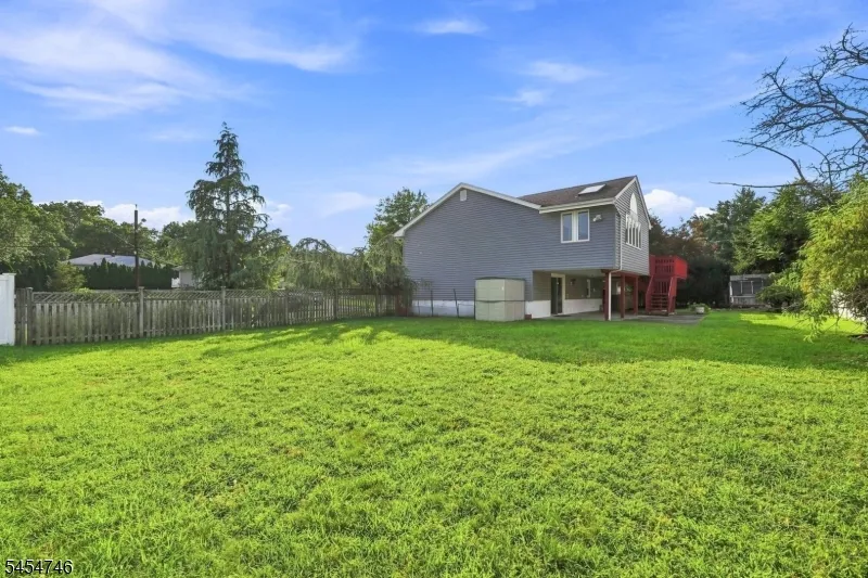 177 Truman Ter Paramus, NJ 07652