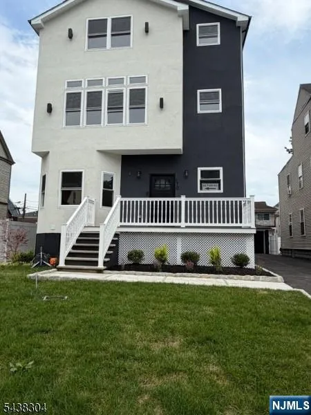 170 18th Street 1