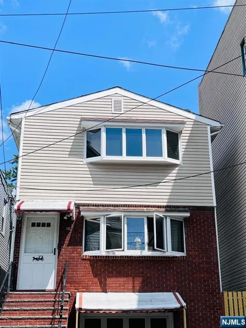 10 Roosevelt Terrace