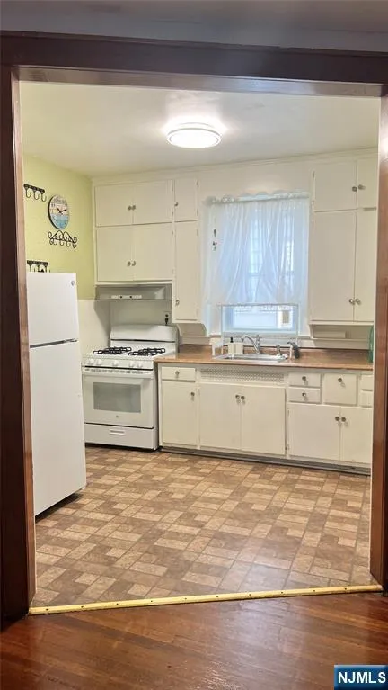 52 Christie Avenue 1st Floor Clifton, NJ 07011