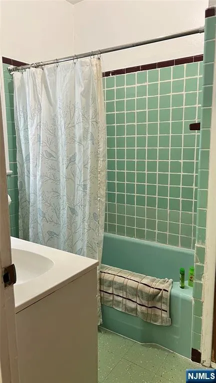 52 Christie Avenue 1st Floor Clifton, NJ 07011