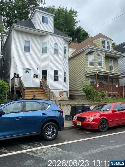 171 Seymour Avenue 3 Newark, NJ 07108
