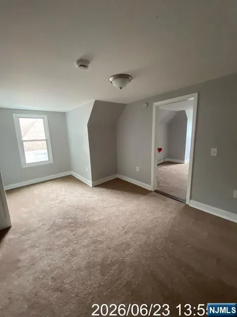 171 Seymour Avenue 3 Newark, NJ 07108
