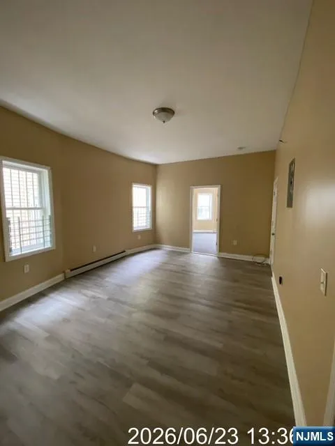 171 Seymour Avenue 1 Newark, NJ 07108