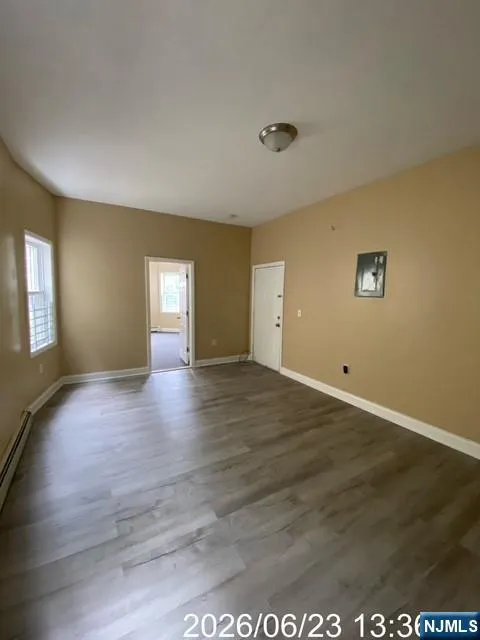 171 Seymour Avenue 1 Newark, NJ 07108