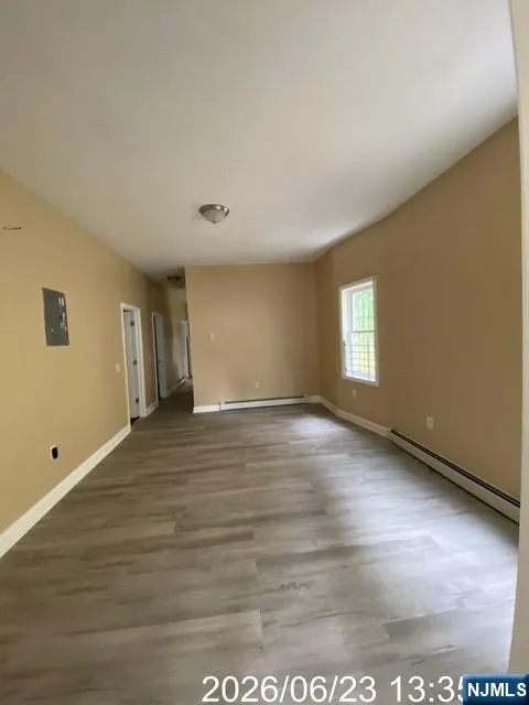 171 Seymour Avenue 1 Newark, NJ 07108