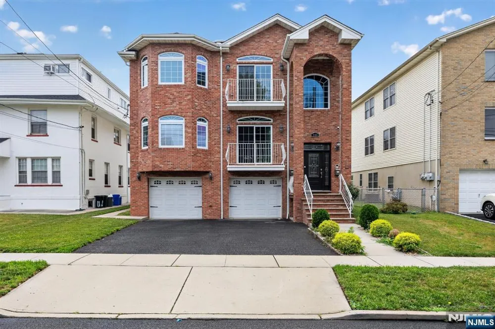 508 2nd Avenue 2 Lyndhurst, NJ 07071