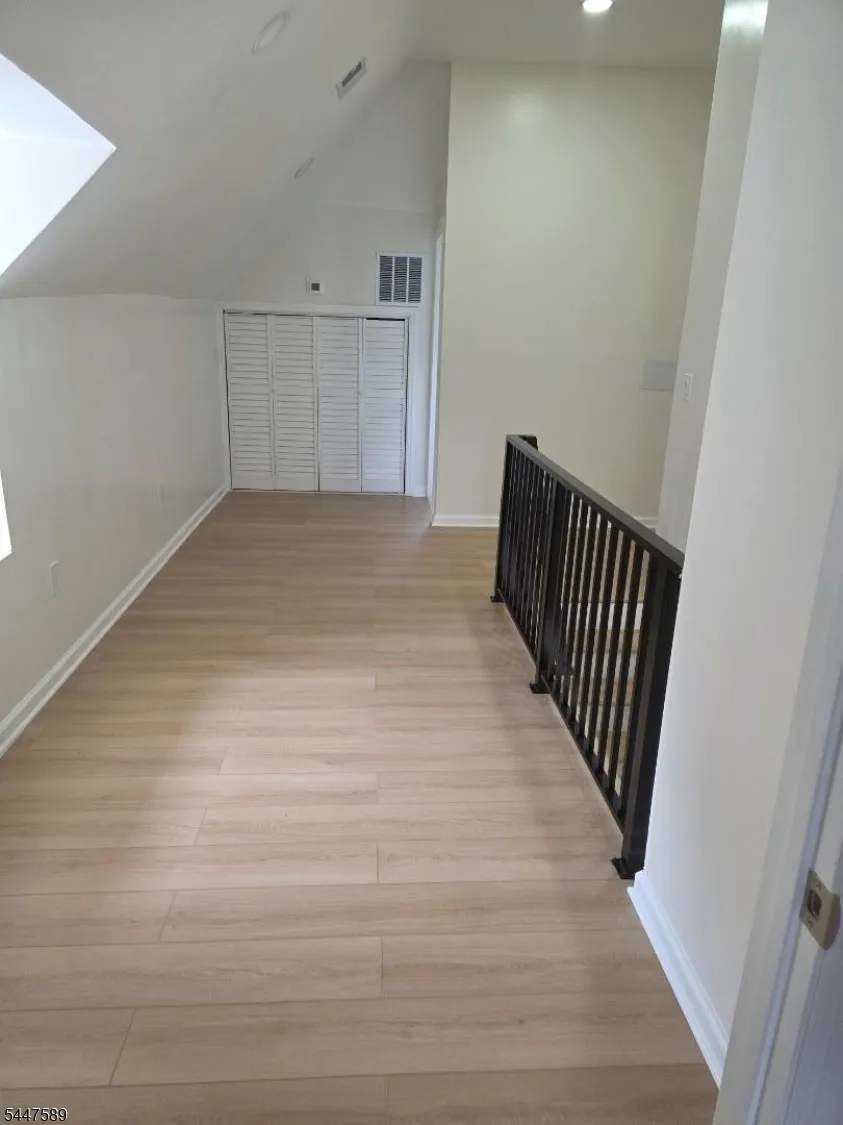13 Vermont Ave Newark City, NJ 07106