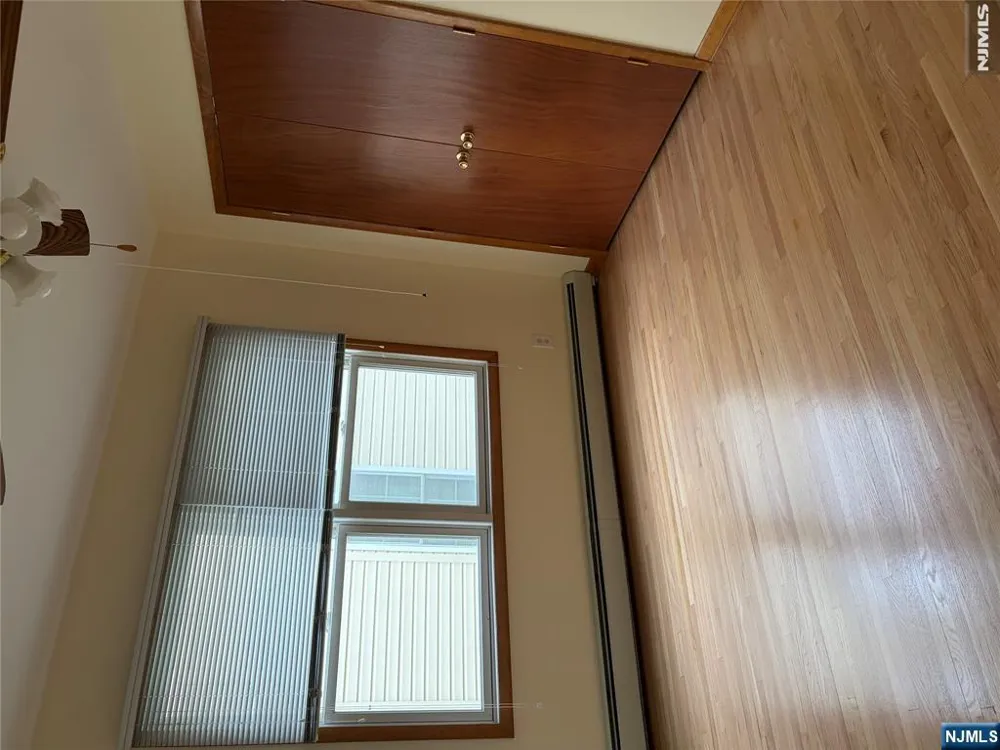 504 2nd Avenue 1 plus In-La Lyndhurst, NJ 07071