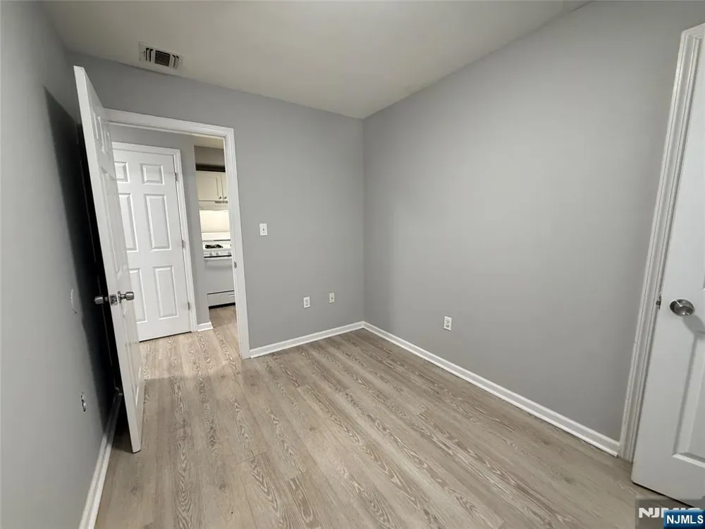 34 Auburn Street 2 Paterson, NJ 07501