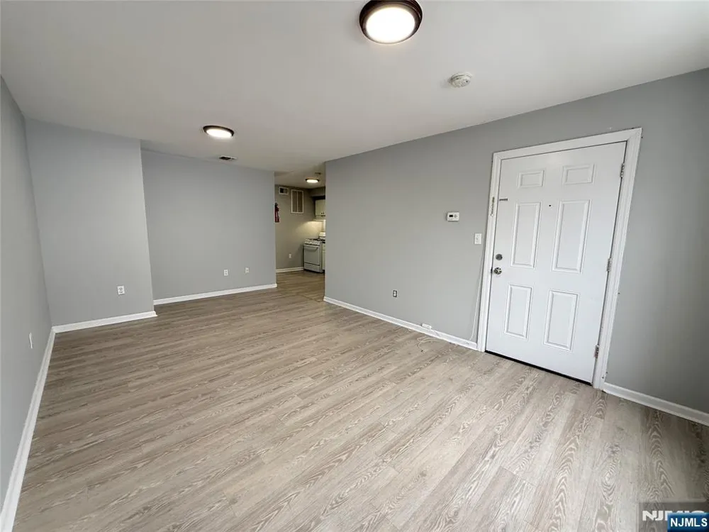 34 Auburn Street 2 Paterson, NJ 07501