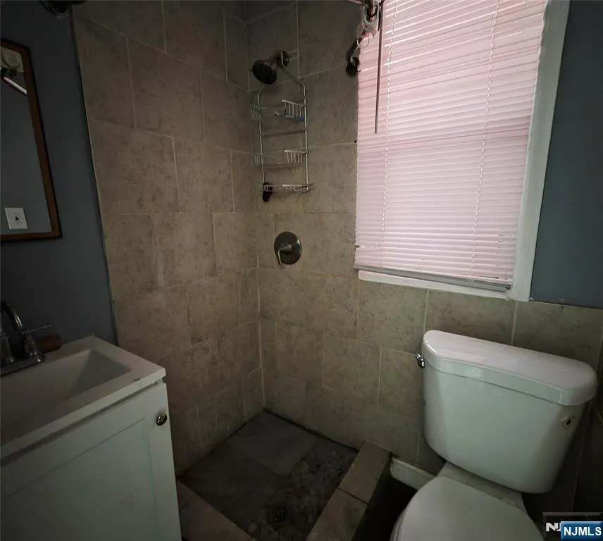 34 Vreeland Avenue 1 Passaic, NJ 07055