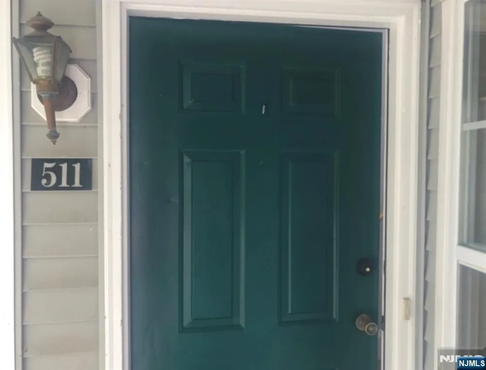 511 Chatfield Drive Pequannock Township, NJ 07444