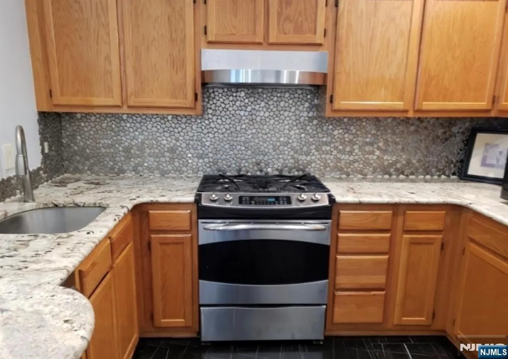 511 Chatfield Drive Pequannock Township, NJ 07444