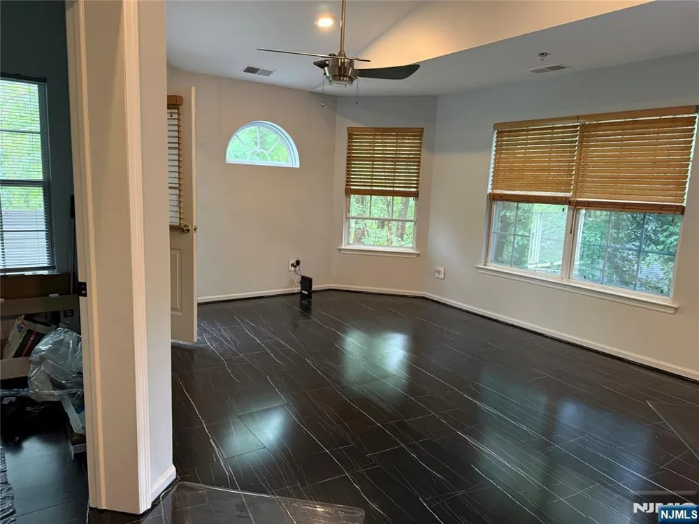 511 Chatfield Drive Pequannock Township, NJ 07444