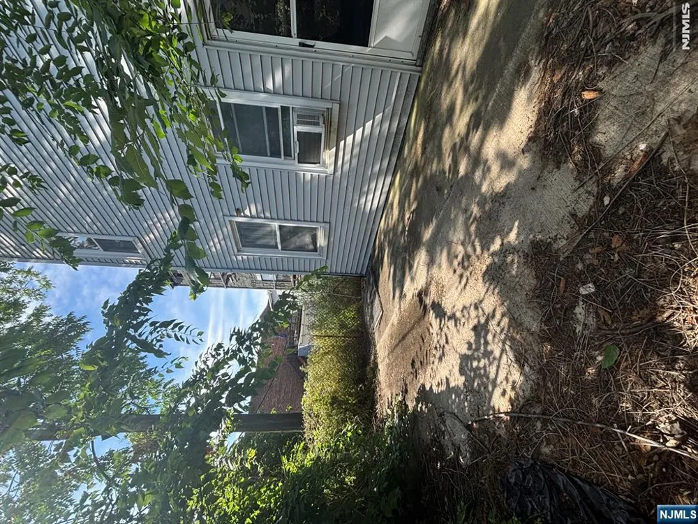 146 Bowers Street 2 Jersey City, NJ 07307
